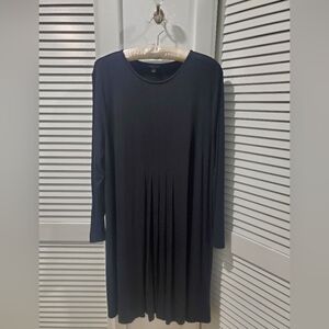 J. Jill Black Pleated Midi Dress Long Sleeve Crew Neck